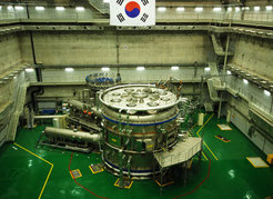 Die neue Fusionsanlage KSTAR im National Fusion Research Institute in Daejeon, Südkorea