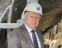 Dr. Remmelt Haange