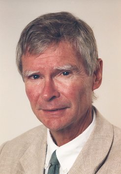 Prof. Dr. Jürgen Nührenberg