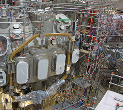 The first of the five auxiliary coils from the USA is now installed
